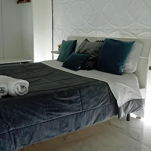 Apartment Donna Rita House, Naples